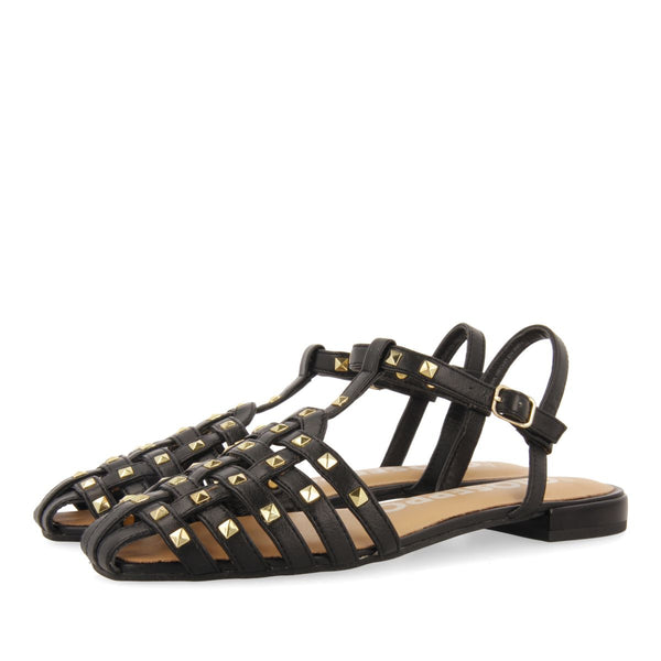 SANDALIAS ESTILO CANGREJERAS DE PIEL COLOR NEGRO CON TACHAS PARA MUJER CANBY