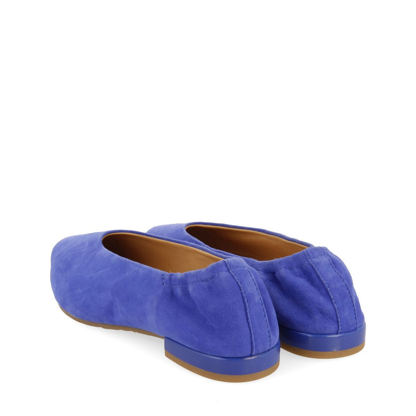 BAILARINAS DE PIEL COLOR AZUL CON PUNTA FINA Y TALÓN FRUNCIDA PARA MUJER GAGEAC