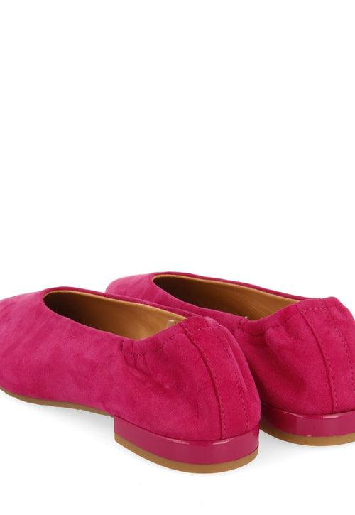 FUCHSIA COLORED LEATHER BALLERINAS WITH POINTED TOE AND RUFFLED HEEL FOR WOMEN GAGEAC