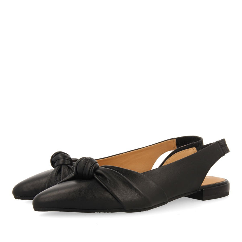 BAILARINAS DESTALONADAS DE PIEL COLOR NEGRO CON DETALLE DE NUDO PARA MUJER IBALLE