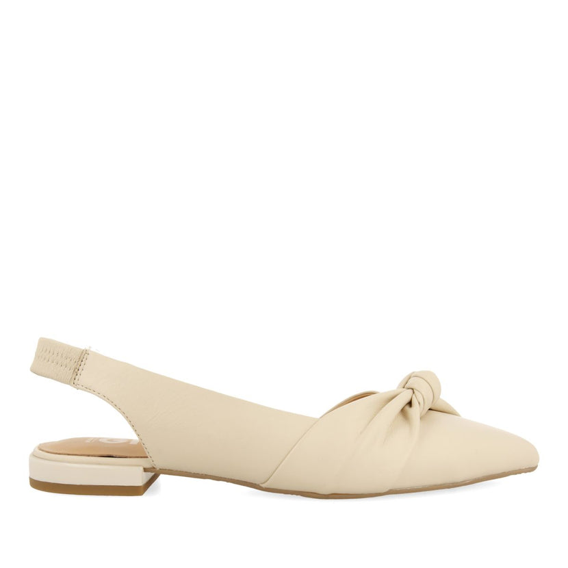 BAILARINAS DESTALONADAS DE PIEL COLOR OFF-WHITE CON DETALLE DE NUDO PARA MUJER IBALLE
