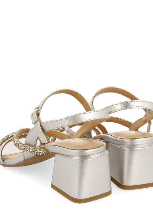 SANDALIAS DE TACÓN PLATEADAS CON TIRAS CON DETALLES DE PEDRERÍA PARA MUJER NISCEMI