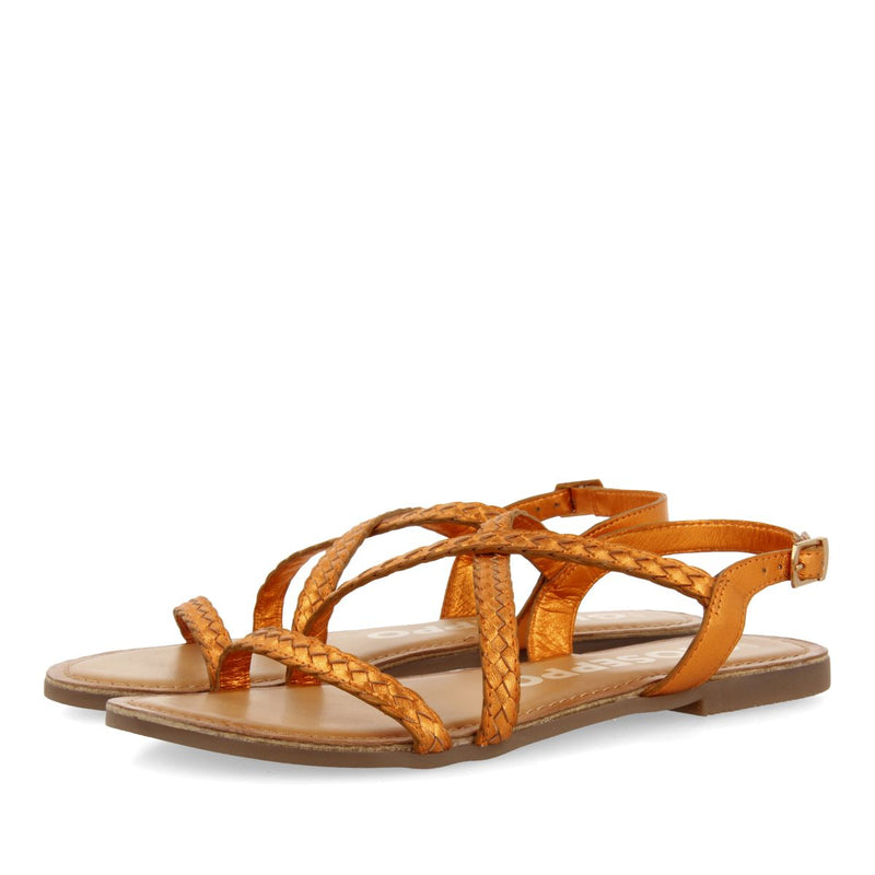 SANDALIAS NARANJA METALIZADO DE PIEL TRENZADA PARA MUJER CAPACI