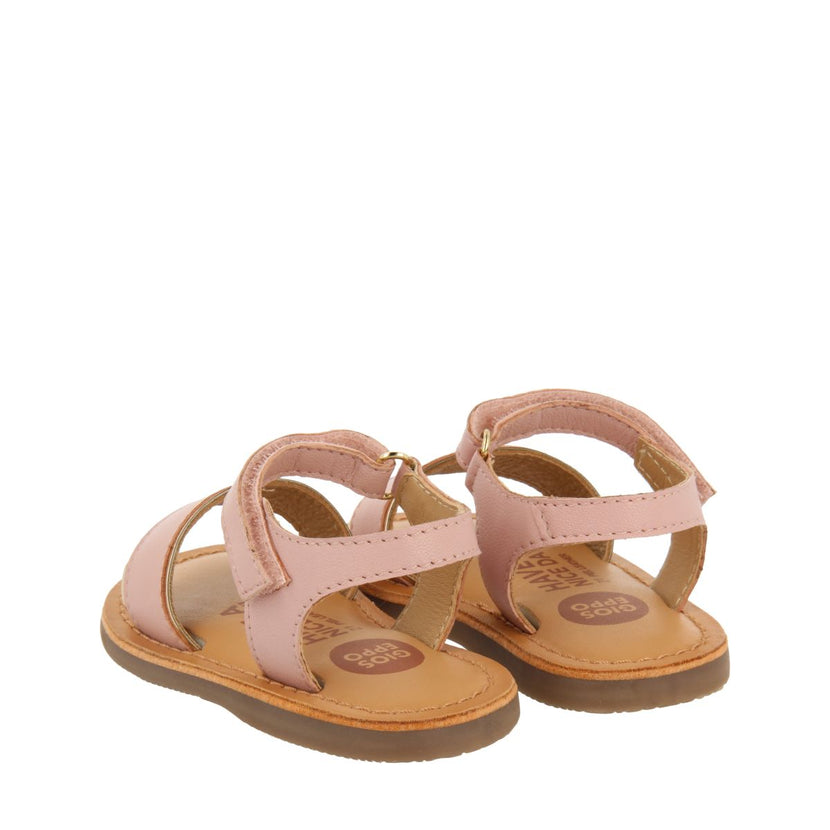 SANDALIAS ROSAS DE PIEL CON DETALLES METALIZADOS PARA BEBÉ ALIKO