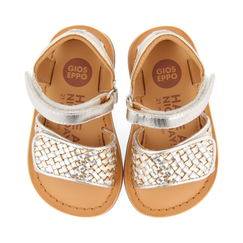 SANDALIAS DORADAS DE PIEL CON PALA TRENZADA Y CIERRE AJUSTABLE PARA BEBÉ ATHENA