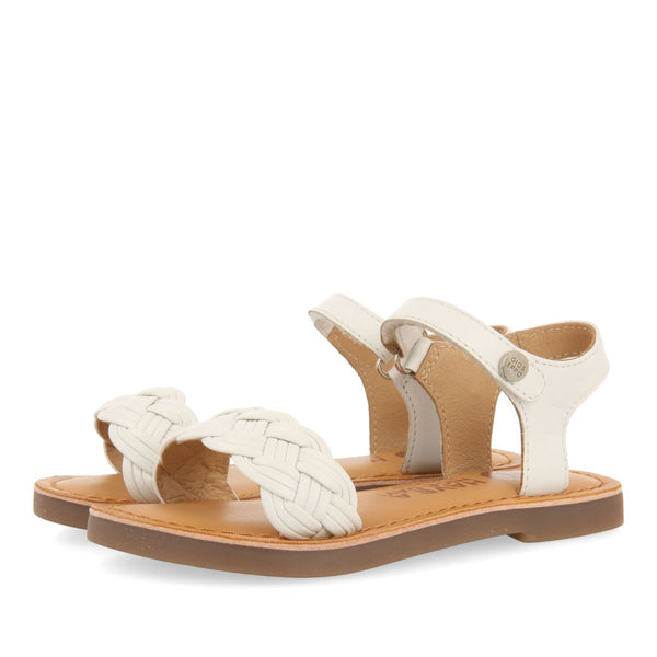 SANDALES BLANCHES EN CUIR AVEC TRESSAGE ET FERMETURE AJUSTABLE POUR FILLE ET GARÇON MANASTIR