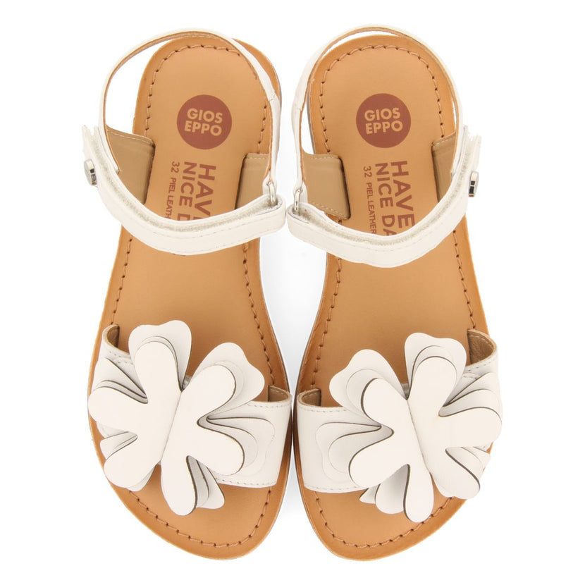 WHITE LEATHER SANDALS WITH FLOWER EMBELLISHMENT FOR GIRL AND BOY CRES