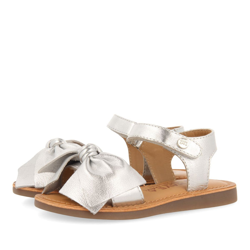 SILVER LEATHER SANDALS WITH BOW FOR GIRL AND BOY DELONICE