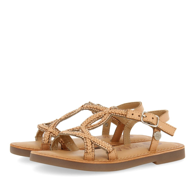 SANDALIAS COLOR NUDE DE PIEL CON PEDRERÍA PARA NIÑA Y NIÑO SCIO