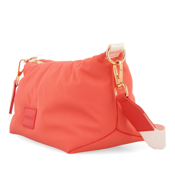 BOLSO BANDOLERA CORAL CON ASA EN CONTRASTE ALSEA 