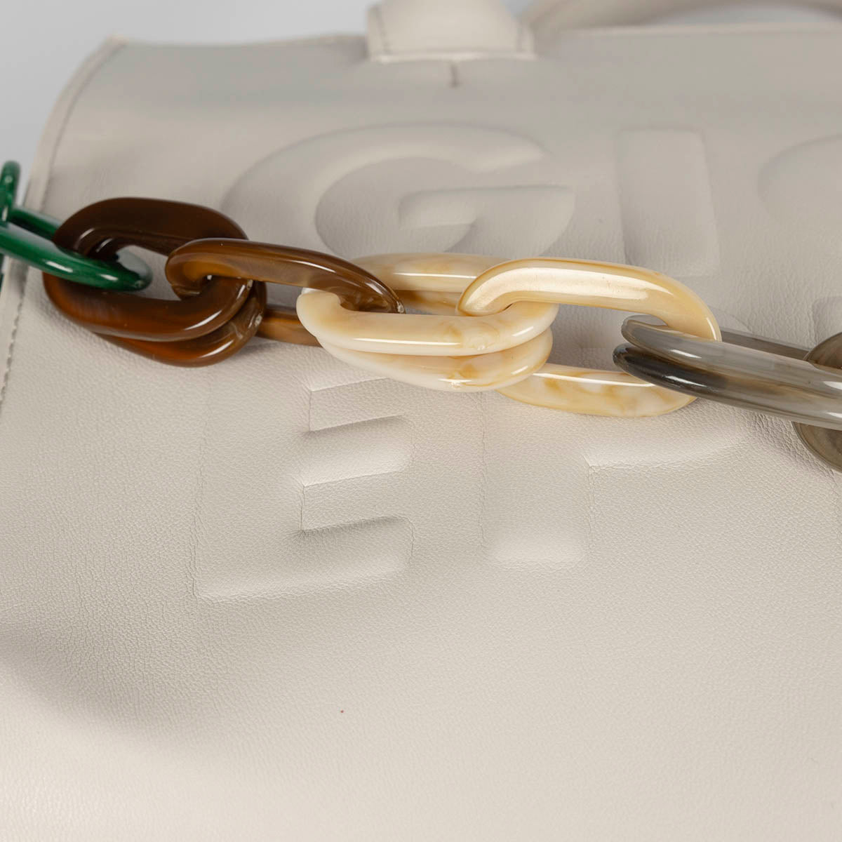 BOLSO BEIGE CON ASAS Y BANDOLERA LANEAST 