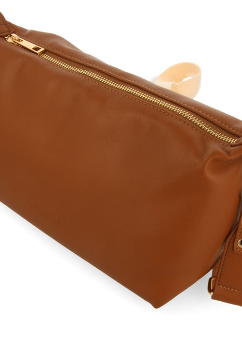 BOLSO COLOR CUERO CON BANDOLERA CARANTEC 