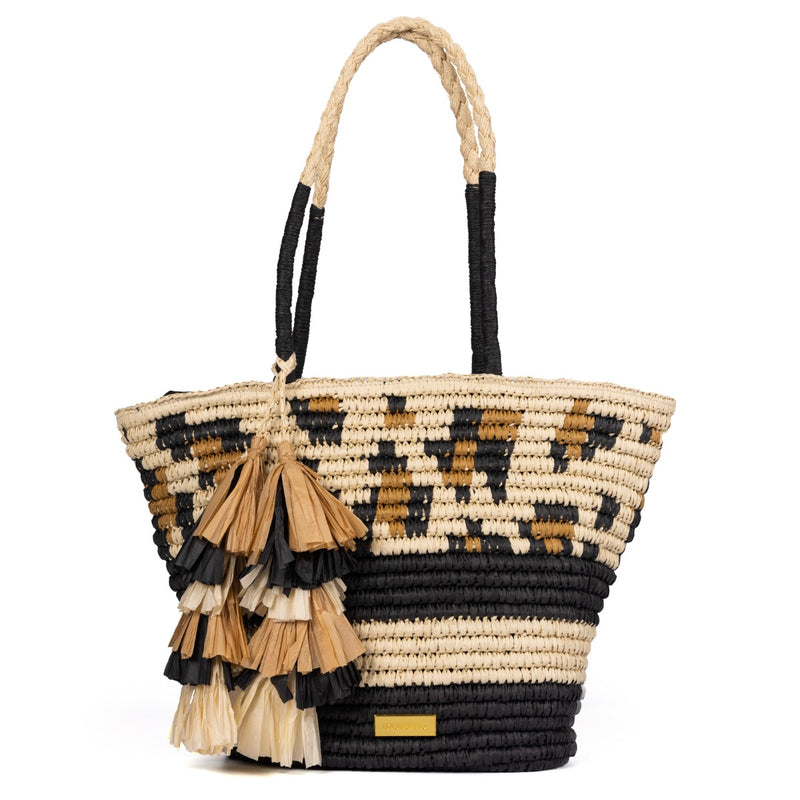 CAPAZO COLOR NATURAL CON FLECOS, ESTAMPADO ANIMAL Y BANDAS EN CONTRASTE RAMACCA