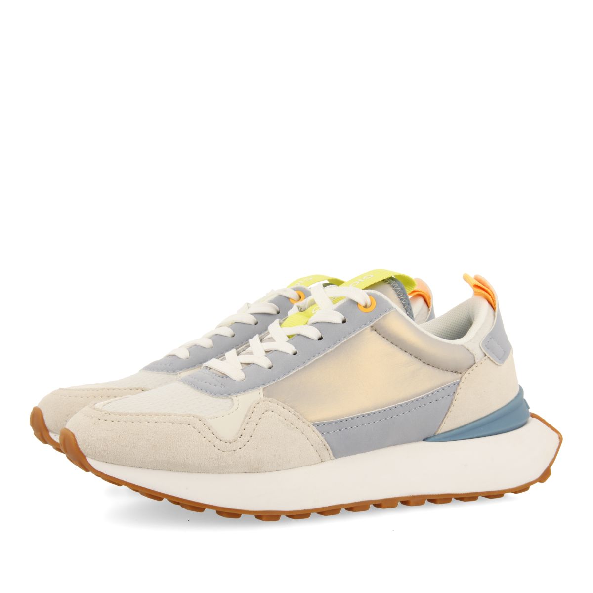 SNEAKERS COLOR JEANS PARA MUJER NARO