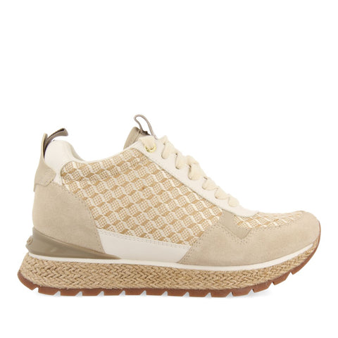 SNEAKERS BEIGE DE CUÑA INTERNA CON ESTAMPADO GEOMÉTRICO PARA MUJER PUKE