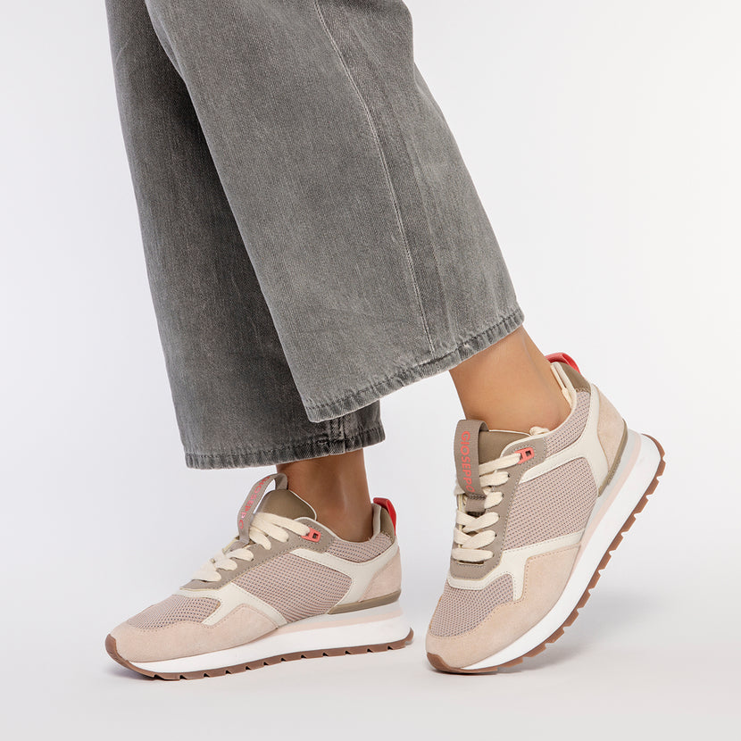 SNEAKERS NUDE CON DETALLES MULTICOLOR PARA MUJER WAUSAU