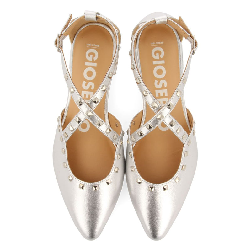 BAILARINAS DE PIEL COLOR PLATEADO CON PUNTA FINA Y DETALLE DE TACHAS PARA MUJER GARCON