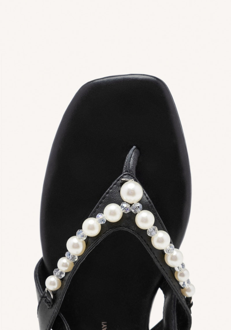 SANDALIAS NEGRAS DE PIEL CON PERLAS PARA MUJER SUMPTER