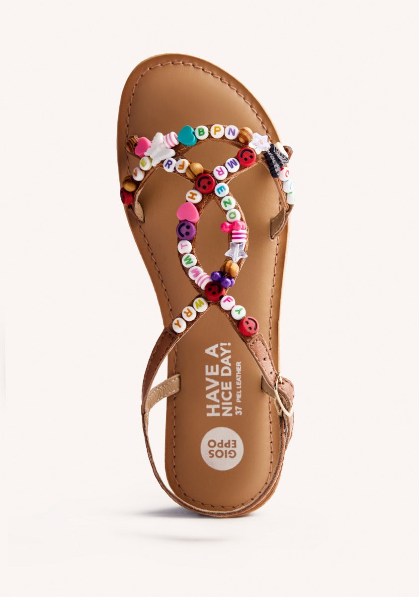 SANDALIAS SOLIDARIAS KIKAYA BY MARÍA GALÁN