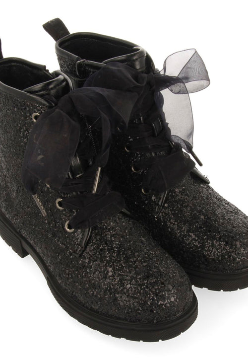 SEQUINED BOOTS AND TULLE SURANY