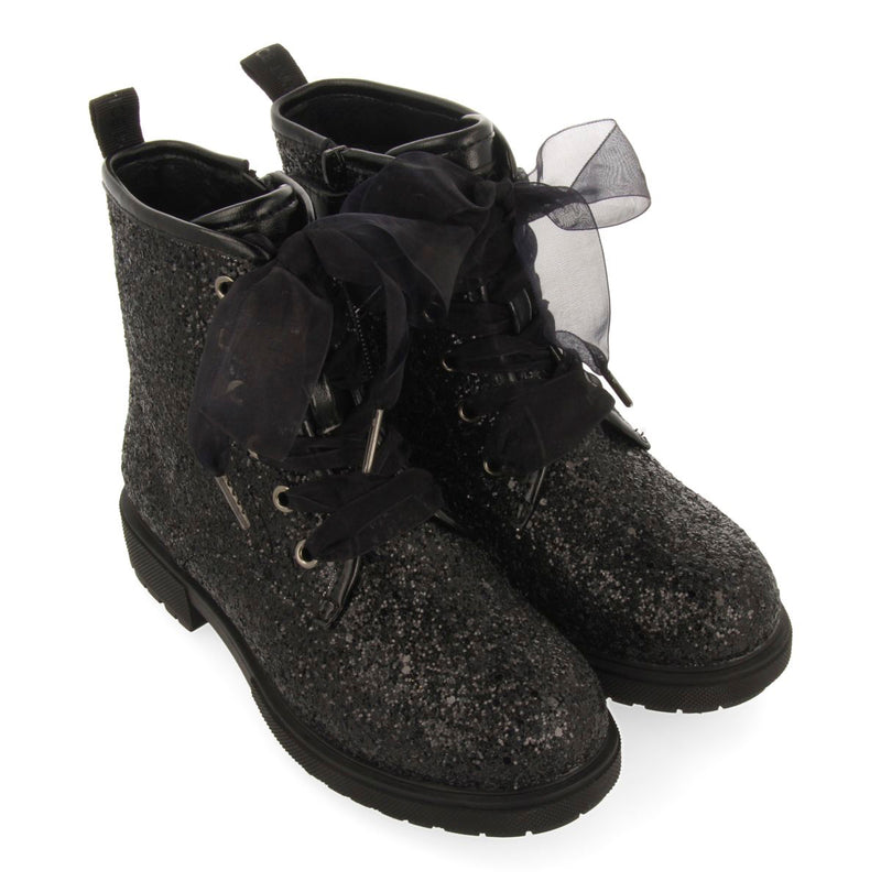 SEQUINED BOOTS AND TULLE SURANY