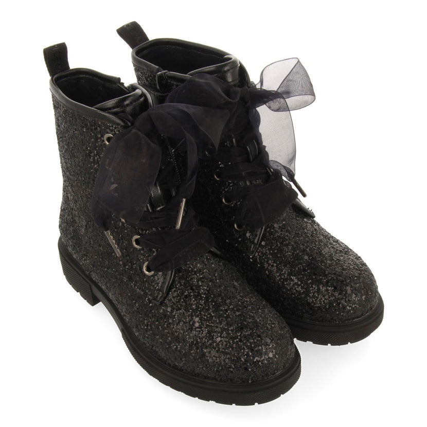 SEQUINED BOOTS AND TULLE SURANY