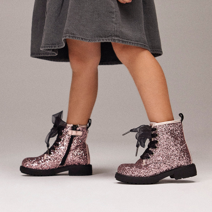 SEQUINED BOOTS AND TULLE SURANY