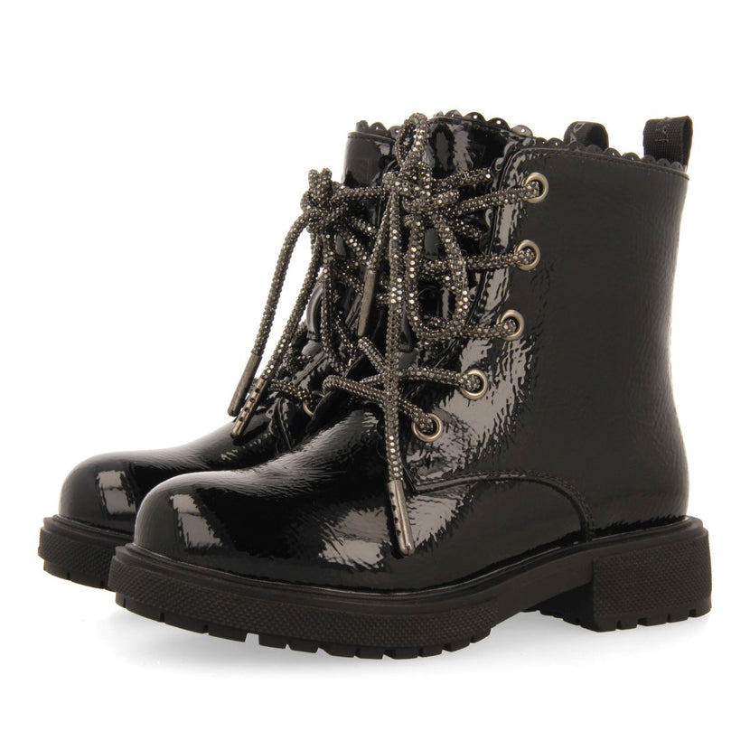 MILITARY STYLE PATENT EFFECT BOOTS ZILINA