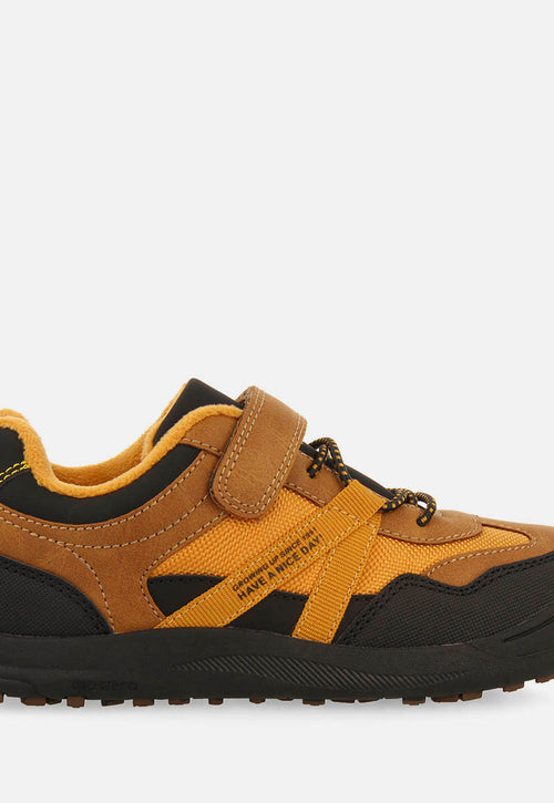 TENNIS STYLE TREKKING JULBACH