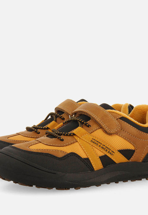 TENNIS STYLE TREKKING JULBACH