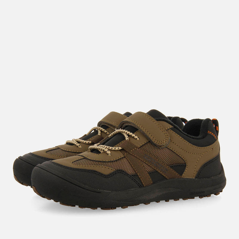 SNEAKERS ESTILO TREKKING JULBACH