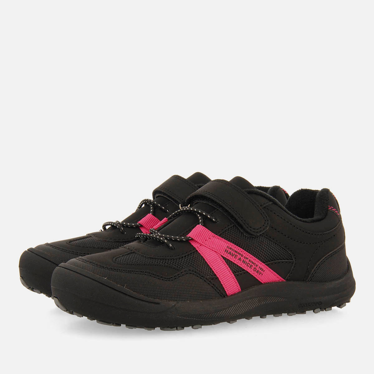 TENNIS STYLE TREKKING JULBACH