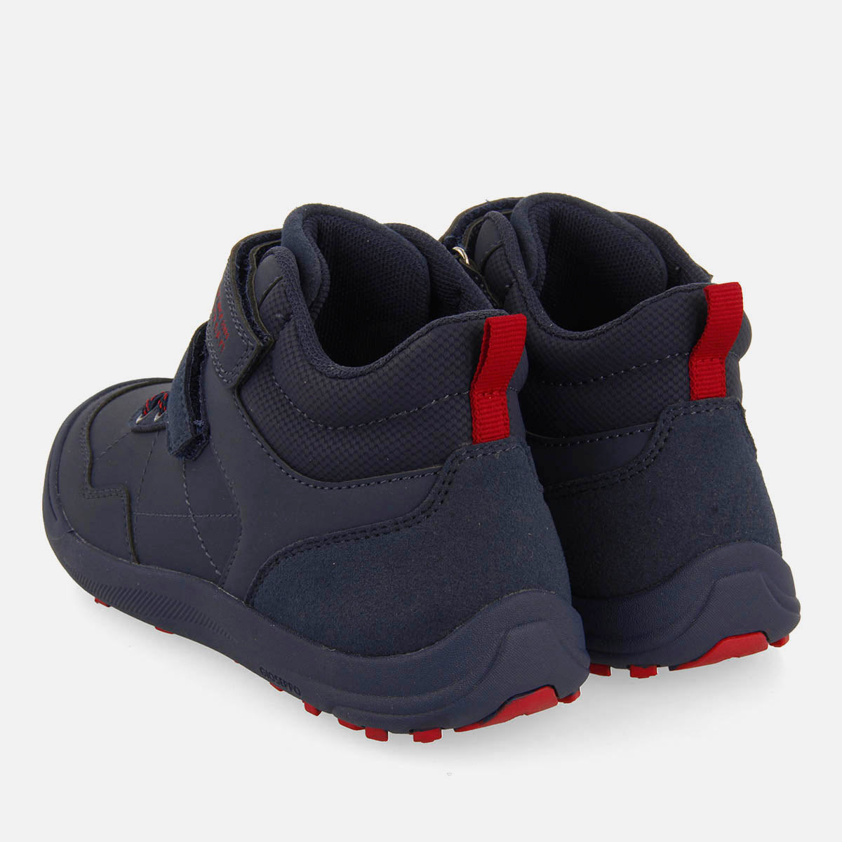 SNEAKERS ABOTINADAS ESTILO TREKKING DOROG