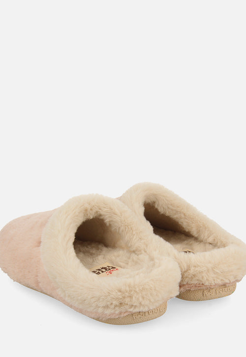 CHAUSSONS ROSES OSSINING