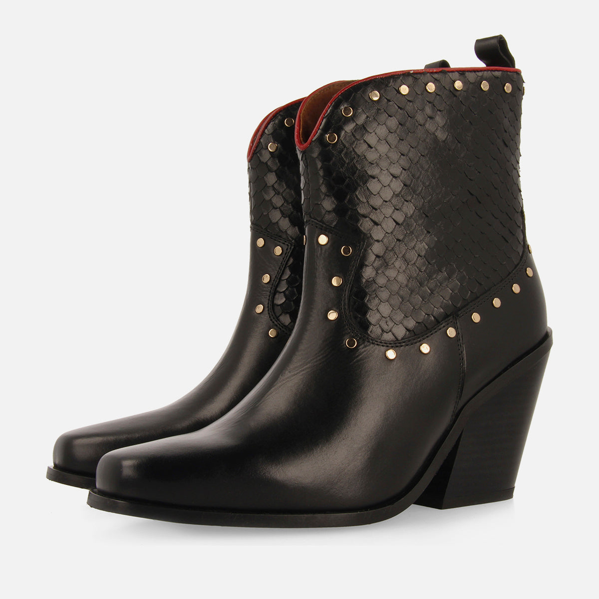 STIVALI COWBOY IN PELLE CON TACCO SAGERBY