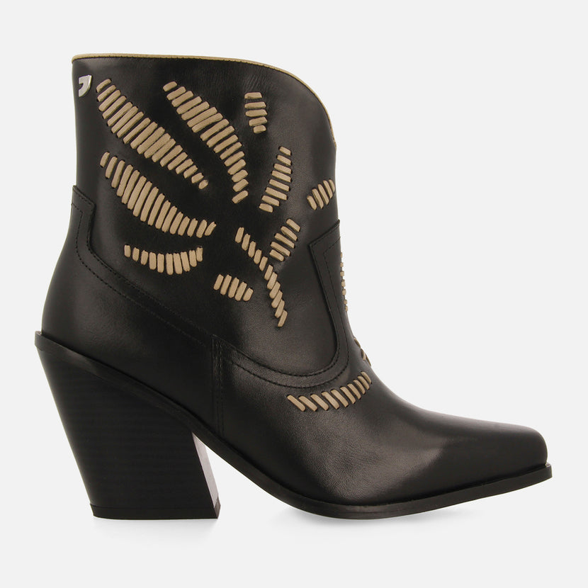 BOTINES COWBOY BORDADO PIEL RAJEC