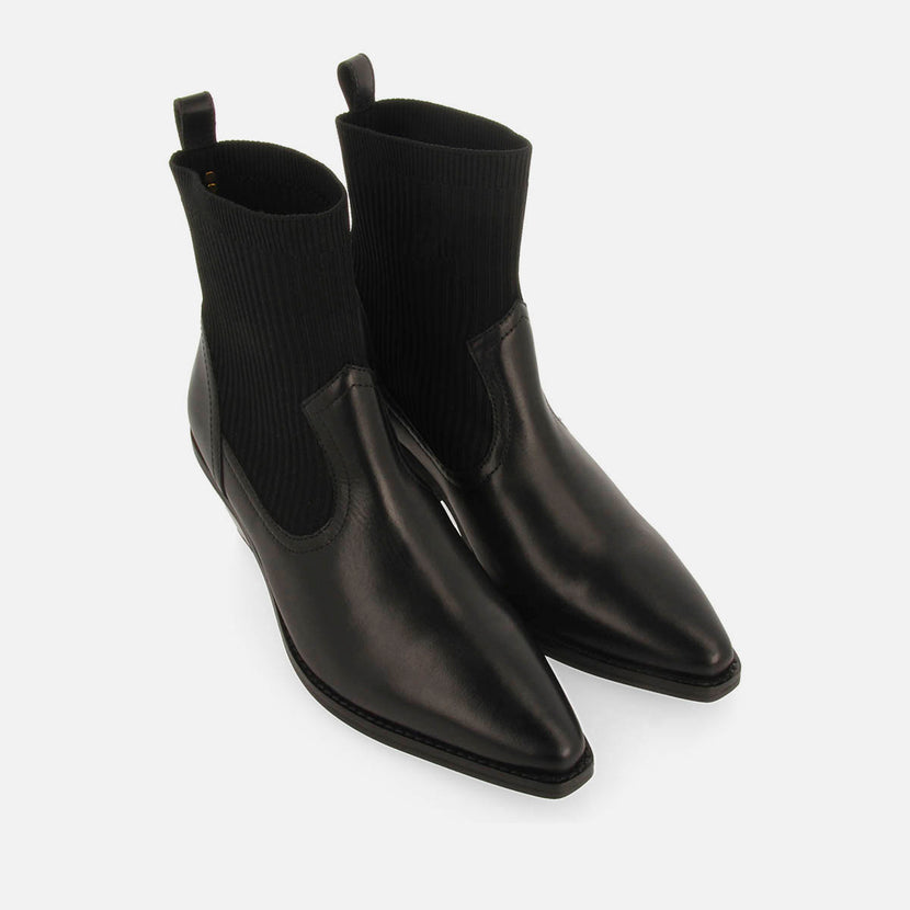 BOTINES COWBOY TIPO CALCETÍN TACÓN PIEL TAPOLCA