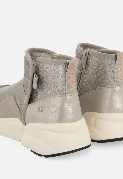 METALLIC PADDED BOOTS UDBY