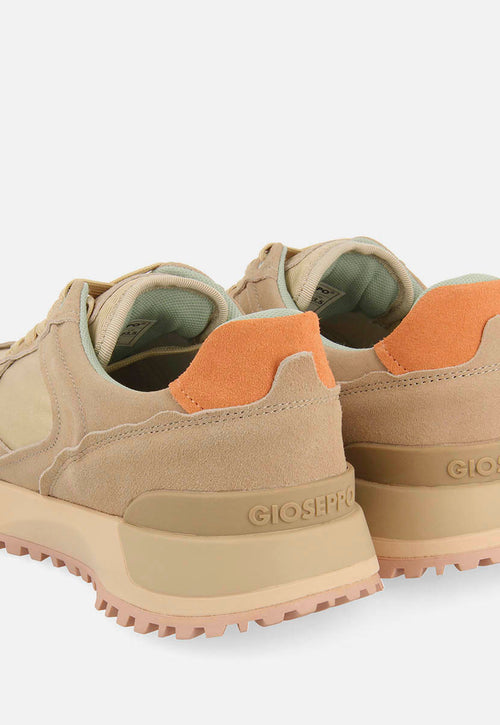 RETRO SNEAKERS FLOING