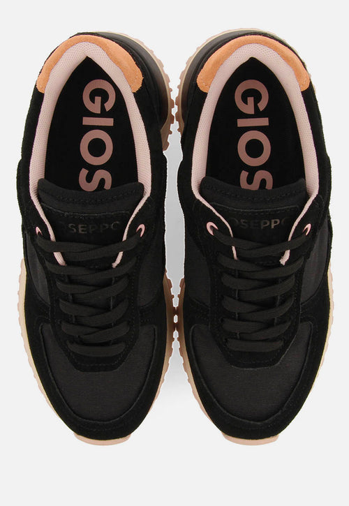 RETRO SNEAKERS FLOING