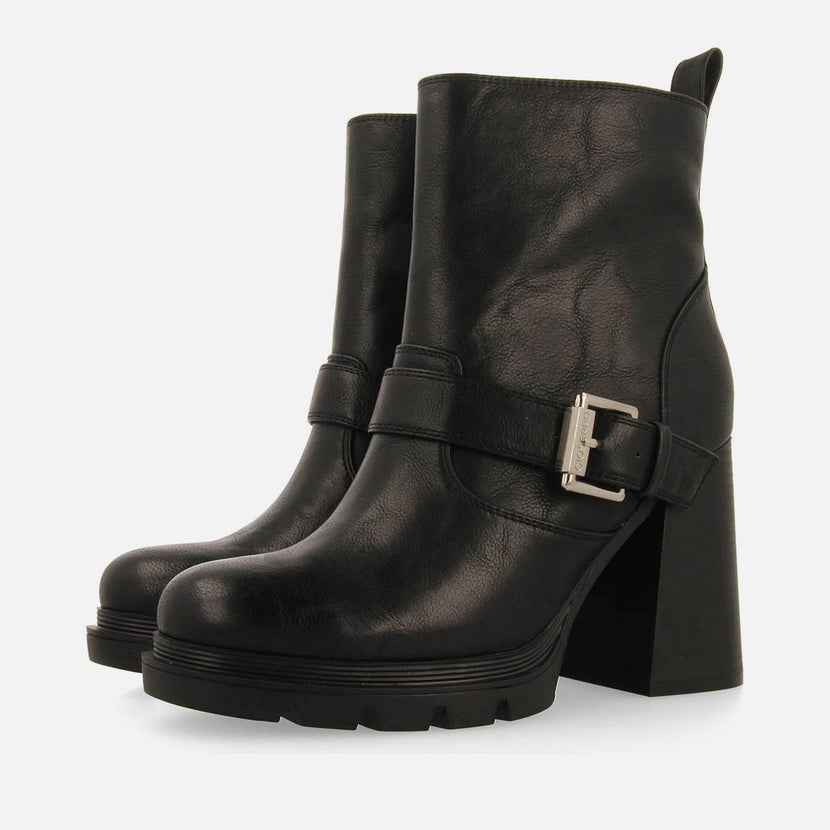 BOTAS BIKER TACÓN SIOFOK