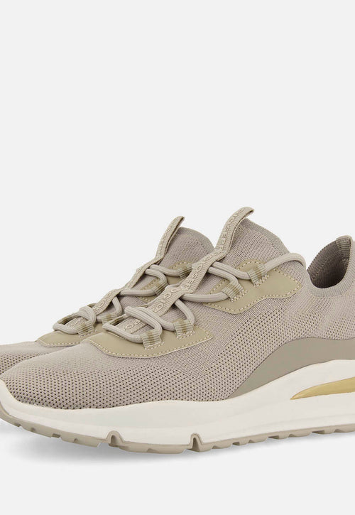 SNEAKERS TIPO CALCETÍN GNESAU