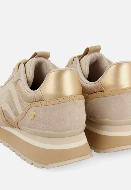 COMBINED SNEAKERS BOJNICE