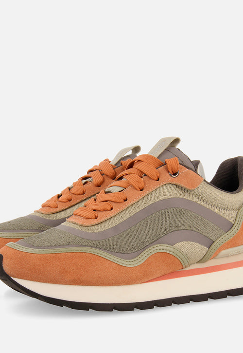 COMBINED SNEAKERS BOJNICE