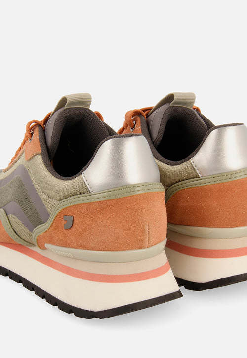 COMBINED SNEAKERS BOJNICE