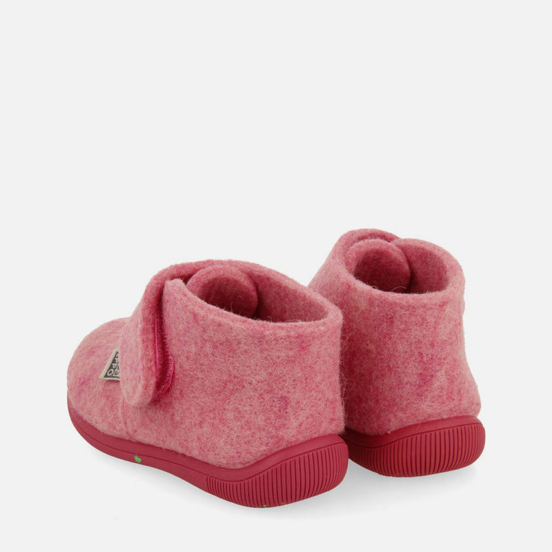 ZAPATILLAS DE ESTAR POR CASA ABOTINADAS SCIPIO