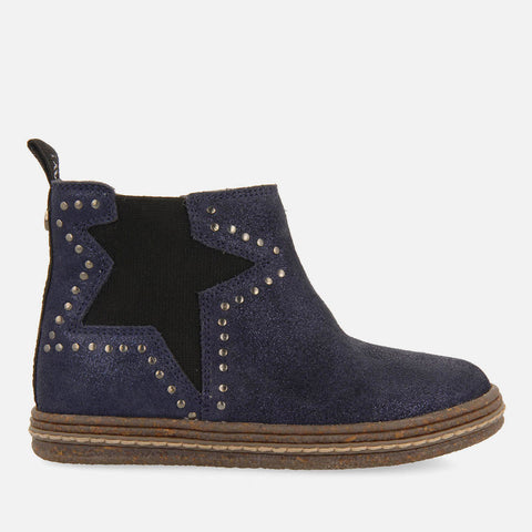 BOOTS WITH SHINY SUEDE LEATHER STUDS AJKA