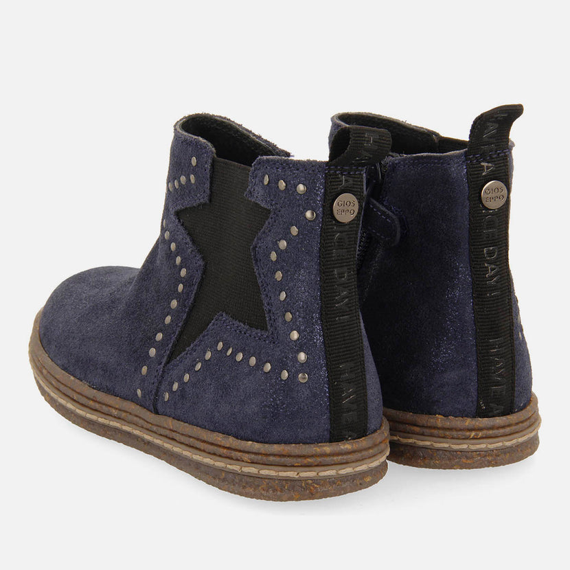 BOOTS WITH SHINY SUEDE LEATHER STUDS AJKA
