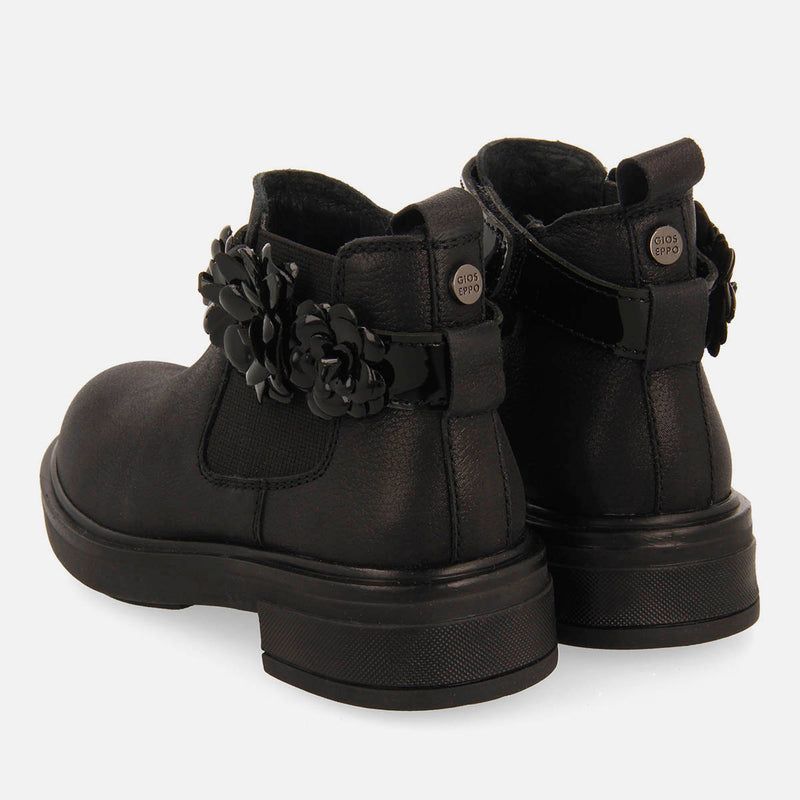 SCARPE CON CINTURINO DI FIORI DI QUITA E PONE HEVIZ