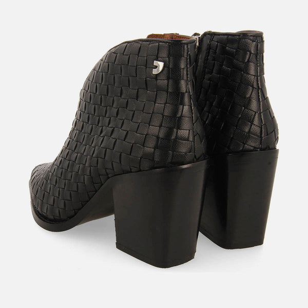 BRAIDED LEATHER ANKLE BOOTS WITH HEEL TAMASI
